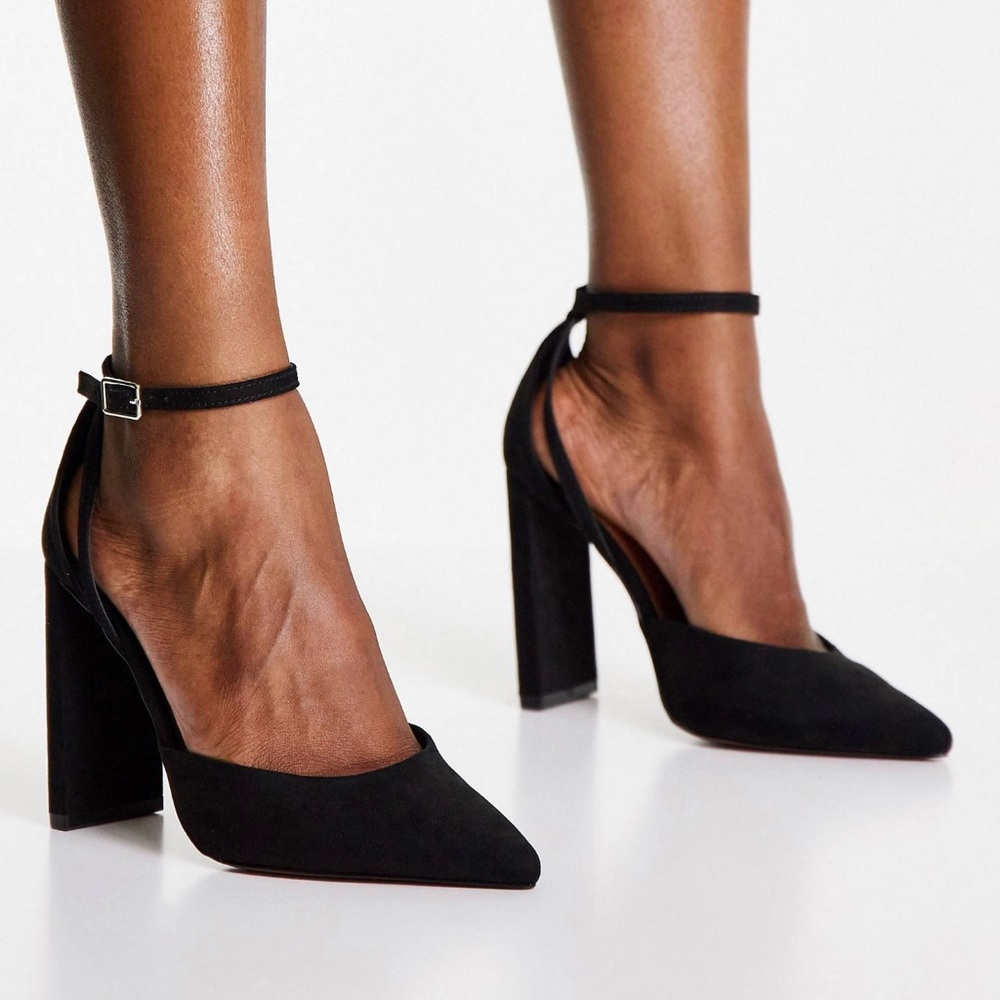 Black Pointed Toe Block Heels